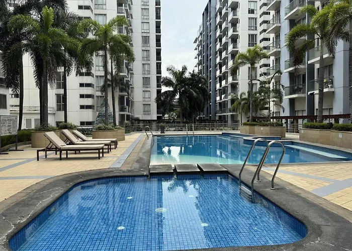 Apartment Airport Near Naia Terminal 3 -vivienne *